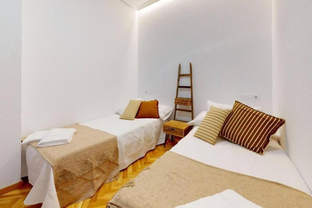 Casa Nino Appartement Alcalá de Henares Buitenkant foto